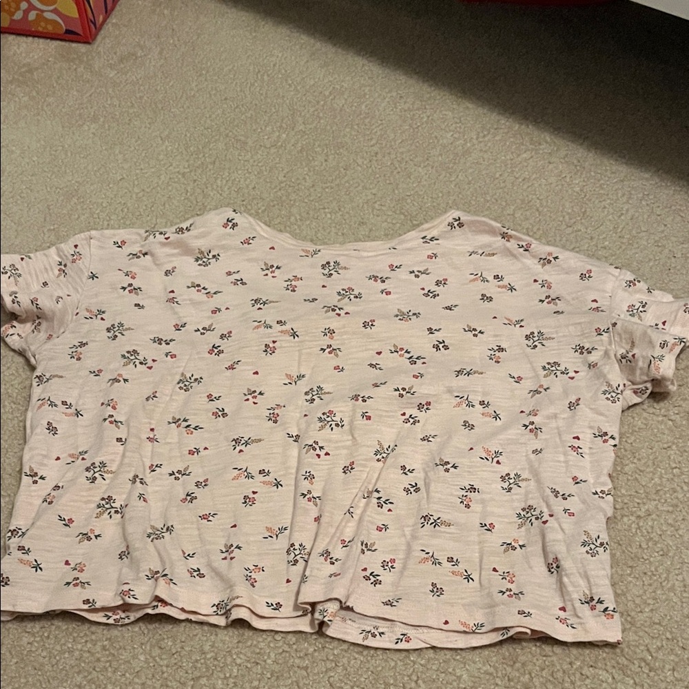 Old Navy Light Pink Floral Cropped Tee